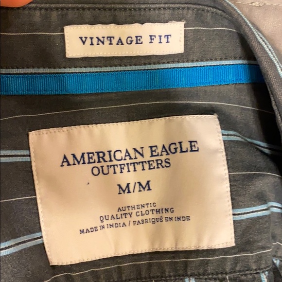 Men’s button down - Picture 2 of 3